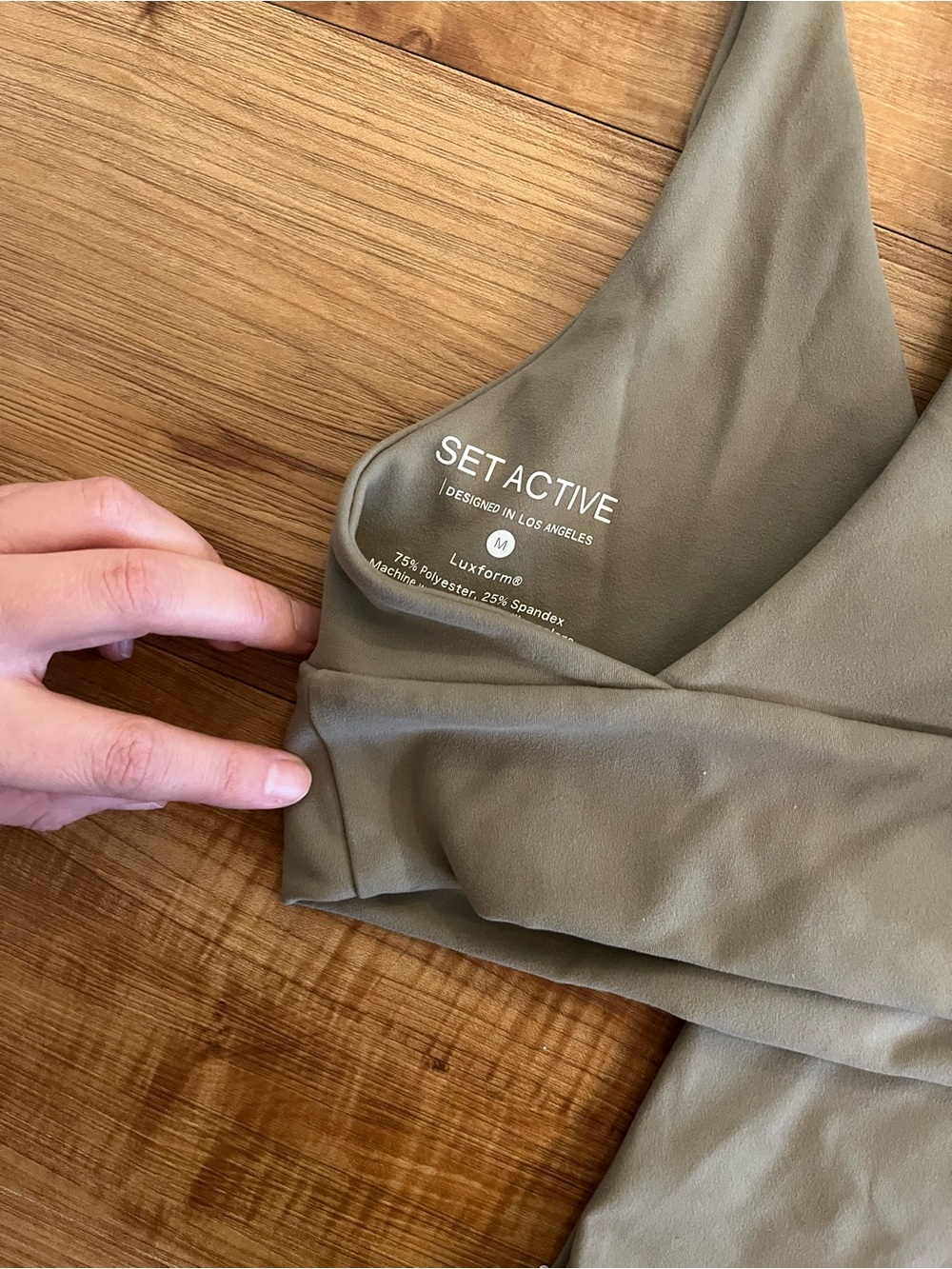 SET Active Sports Bra and Leggings Set - Picture 3 of 6